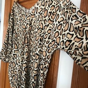 Lane Bryant Animal print long shirt cold shoulder 18/20 xxl